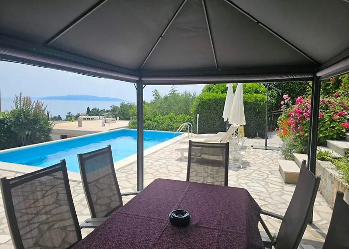 Grozic - A1 Apartman Abbázia